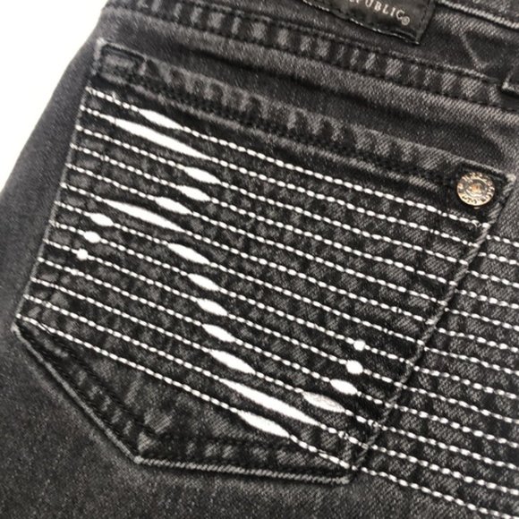 RARE ROCK & REPUBLIC BERLIN SKINNY JEANS 25x34 BLACKWASH MADE IN USA 🇺🇸 - Picture 2 of 14